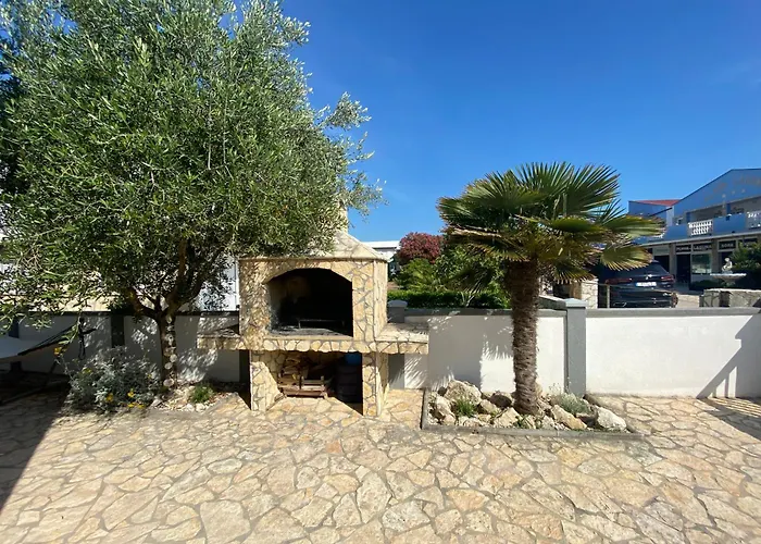 Katharina דירה *