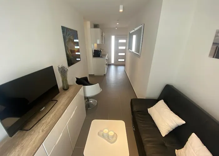 Katharina Apartamento Nin